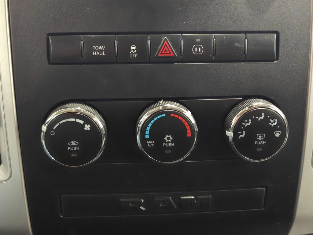Used 2012 RAM 1500 Big Horn w/ Remote Start & Security Group AWD/4WD image 38