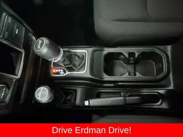 Used 2021 Jeep Wrangler Sport AWD/4WD image 16