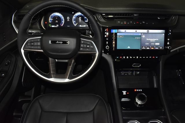 New 2026 Jeep Grand Cherokee L Limited AWD/4WD image 13