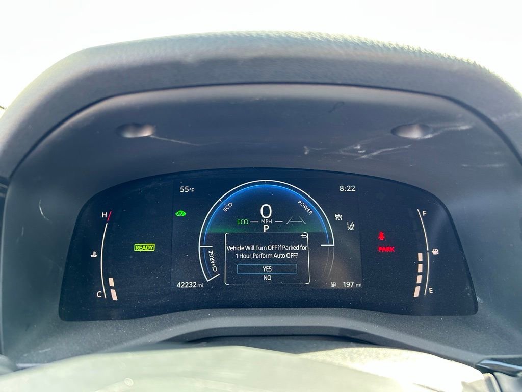 Used 2025 Toyota Camry LE image 13