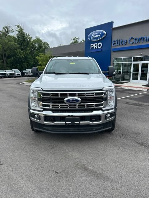 New 2026 Ford F450 XL w/ XL Chrome Package AWD/4WD image 8