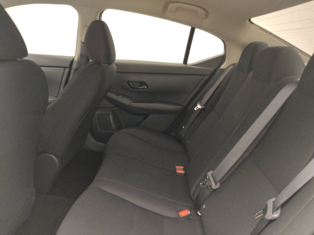 Used 2024 Nissan Sentra S FWD image 18