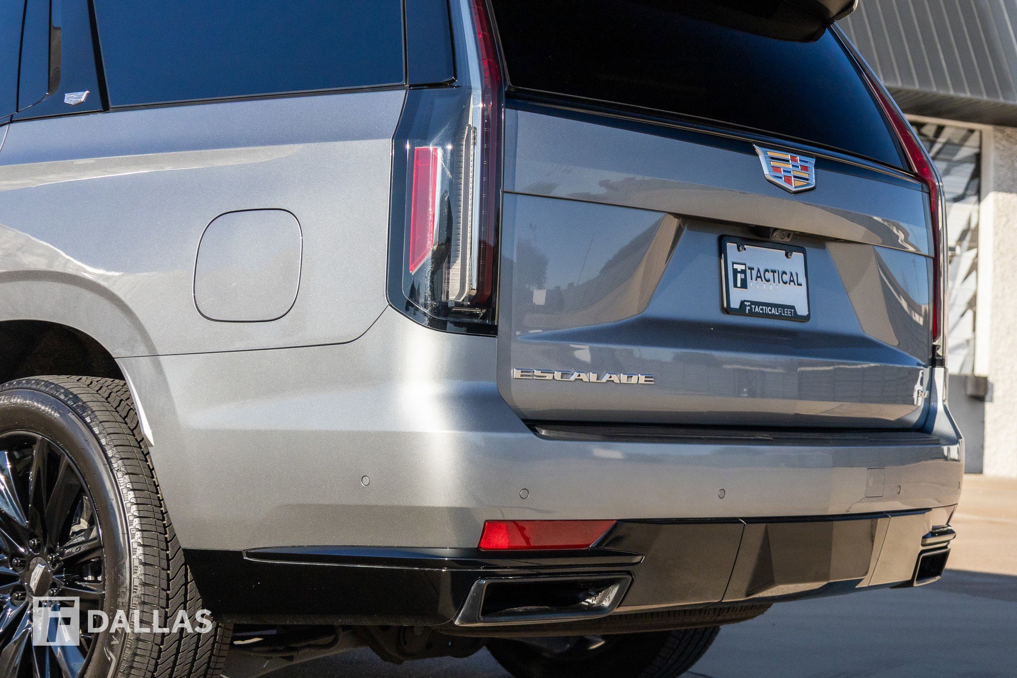 Used 2023 Cadillac Escalade Sport Platinum image 12