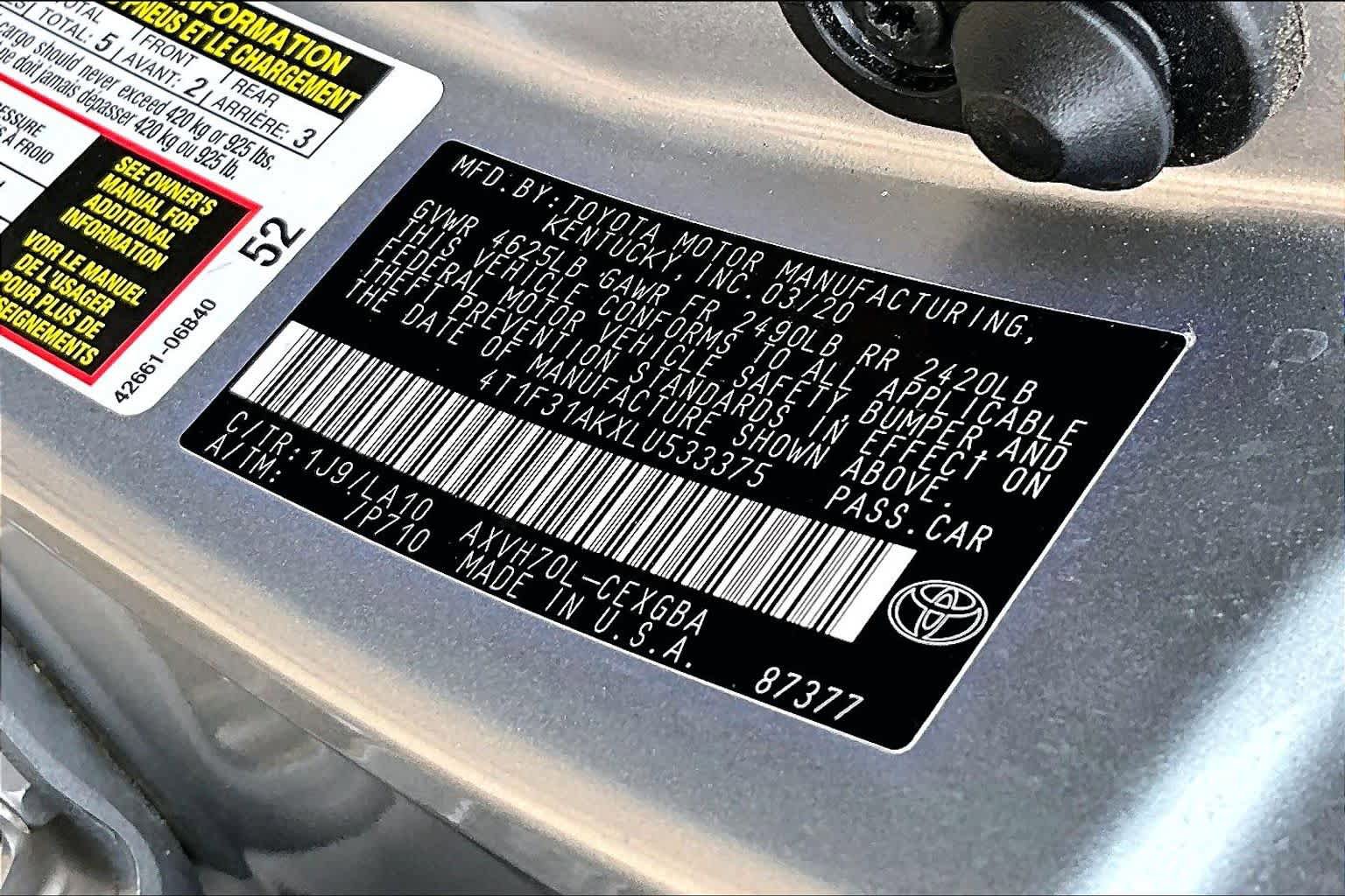 Used 2020 Toyota Camry XLE FWD image 34