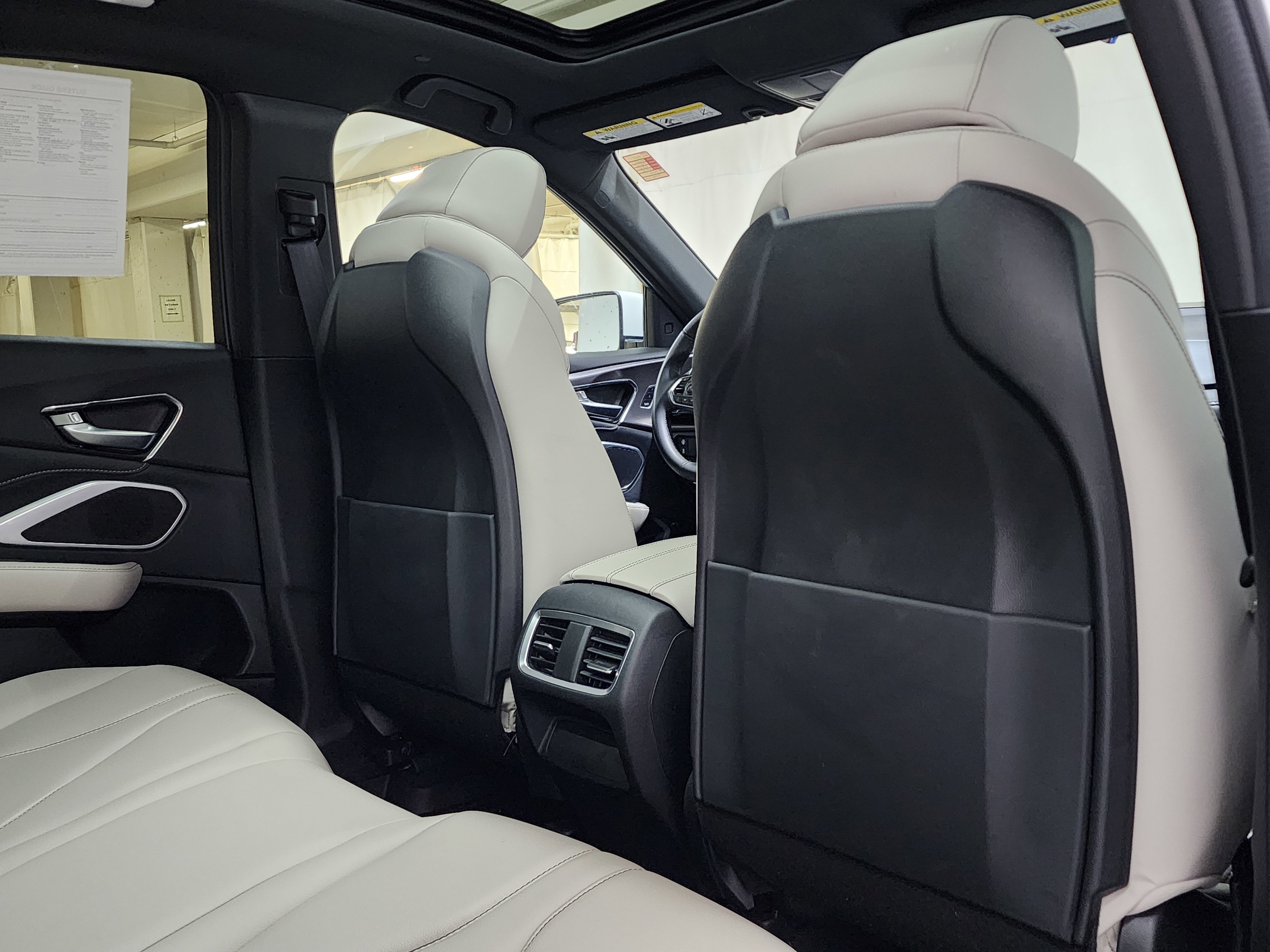 Certified 2025 Acura RDX SH-AWD image 19