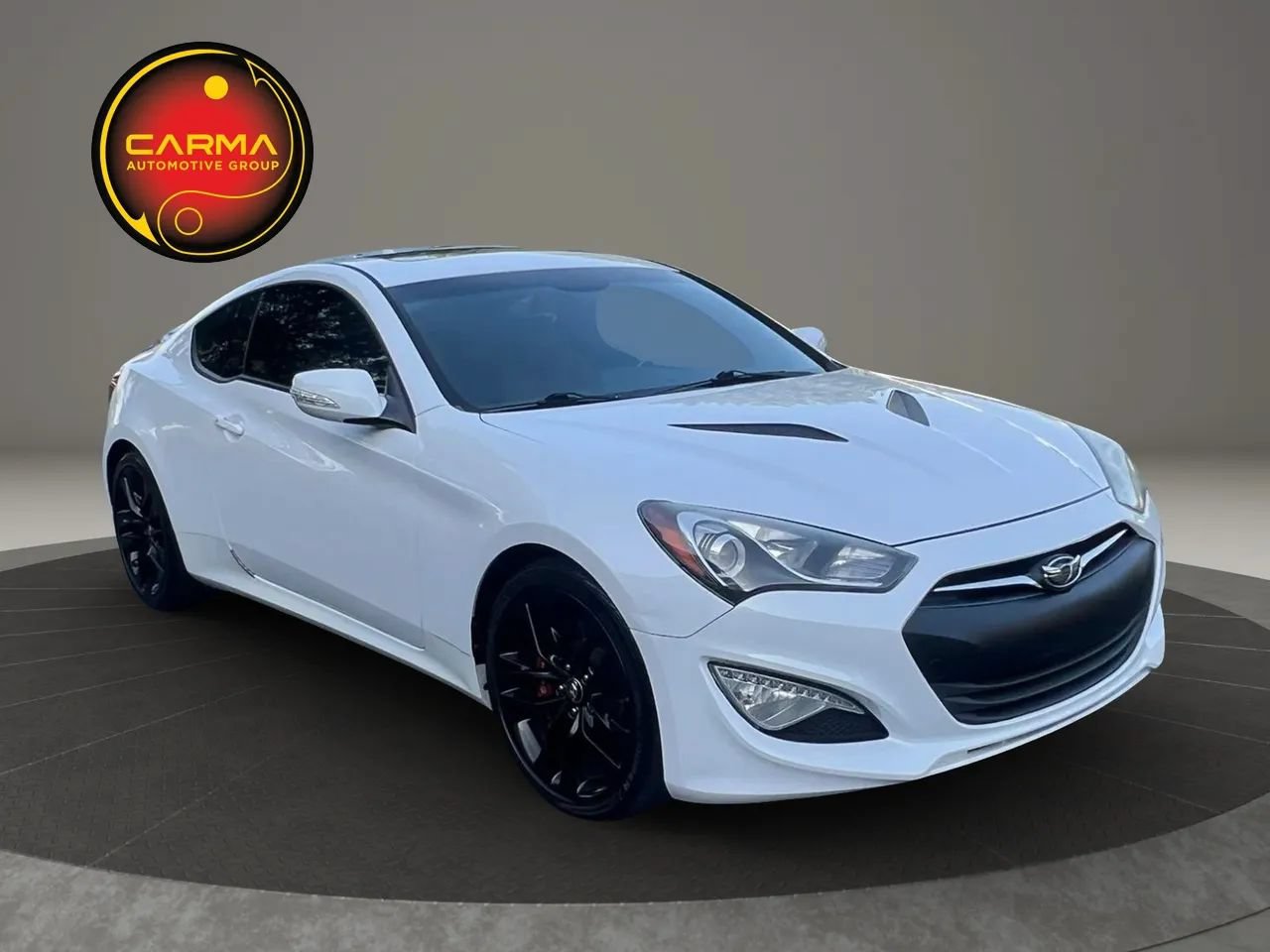 Used 2016 Hyundai Genesis Coupe 3.8 RWD image 8