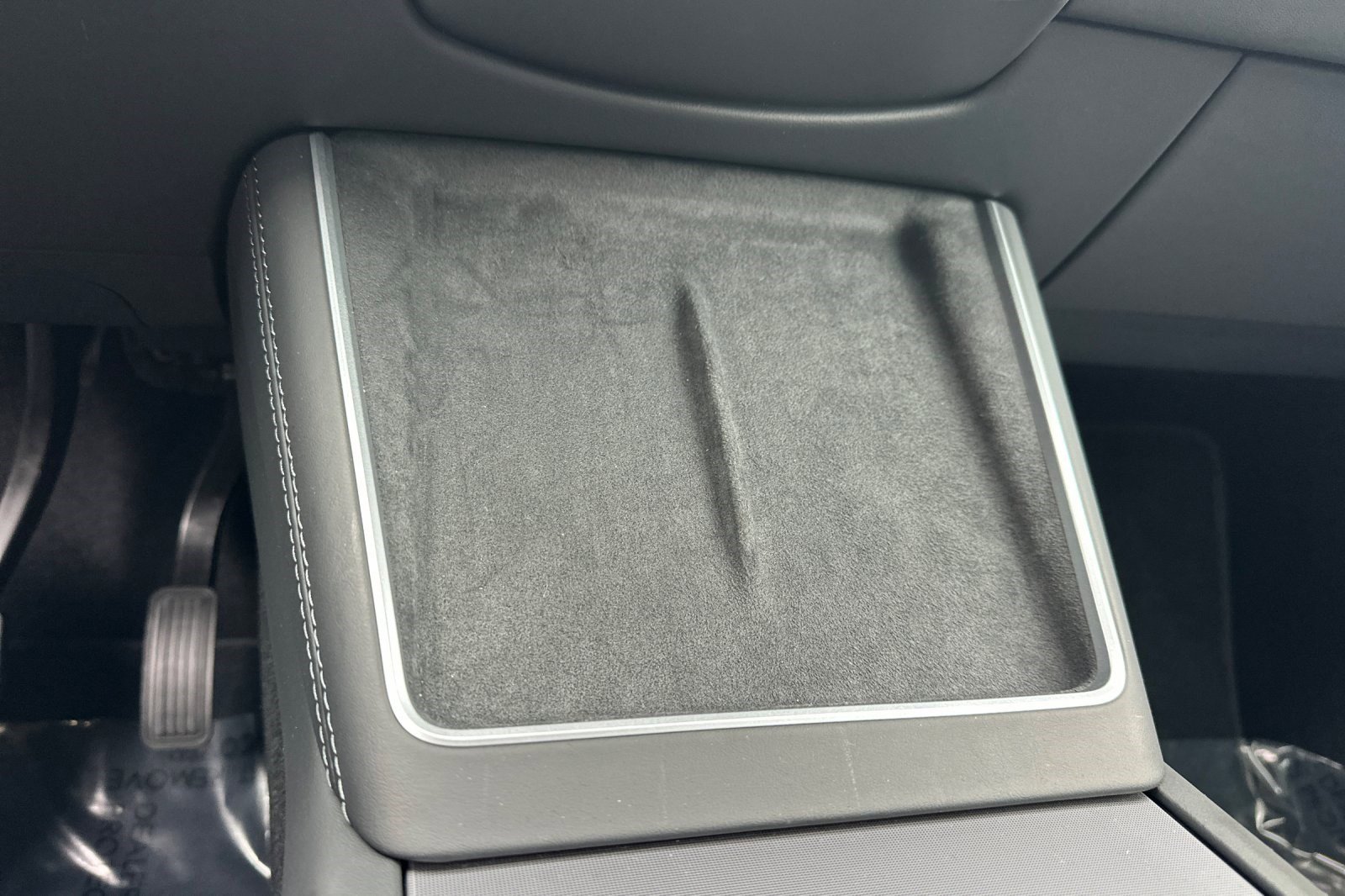 Used 2026 Tesla Model Y 2WD image 38