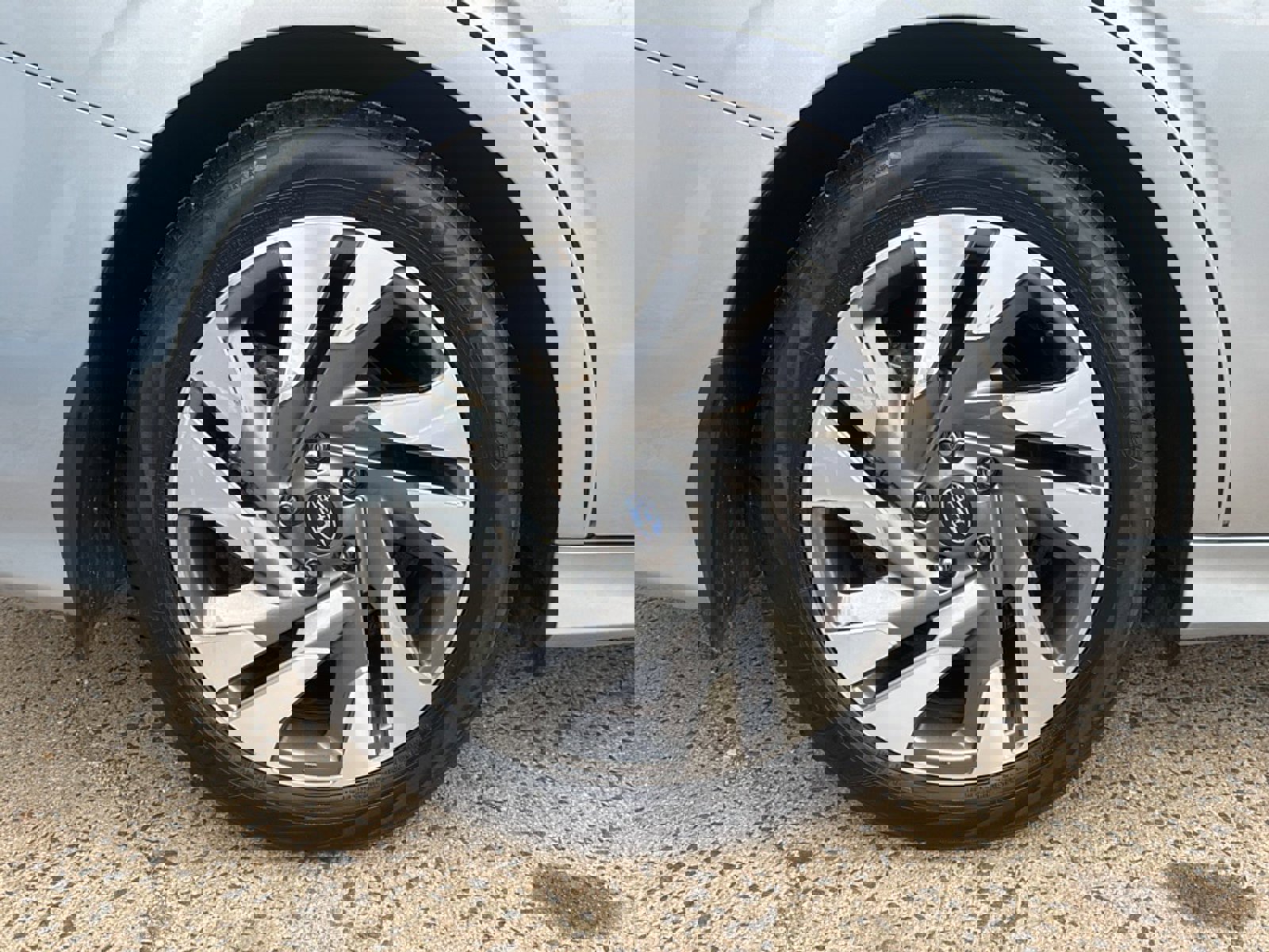 Certified 2024 Subaru Legacy Limited image 43