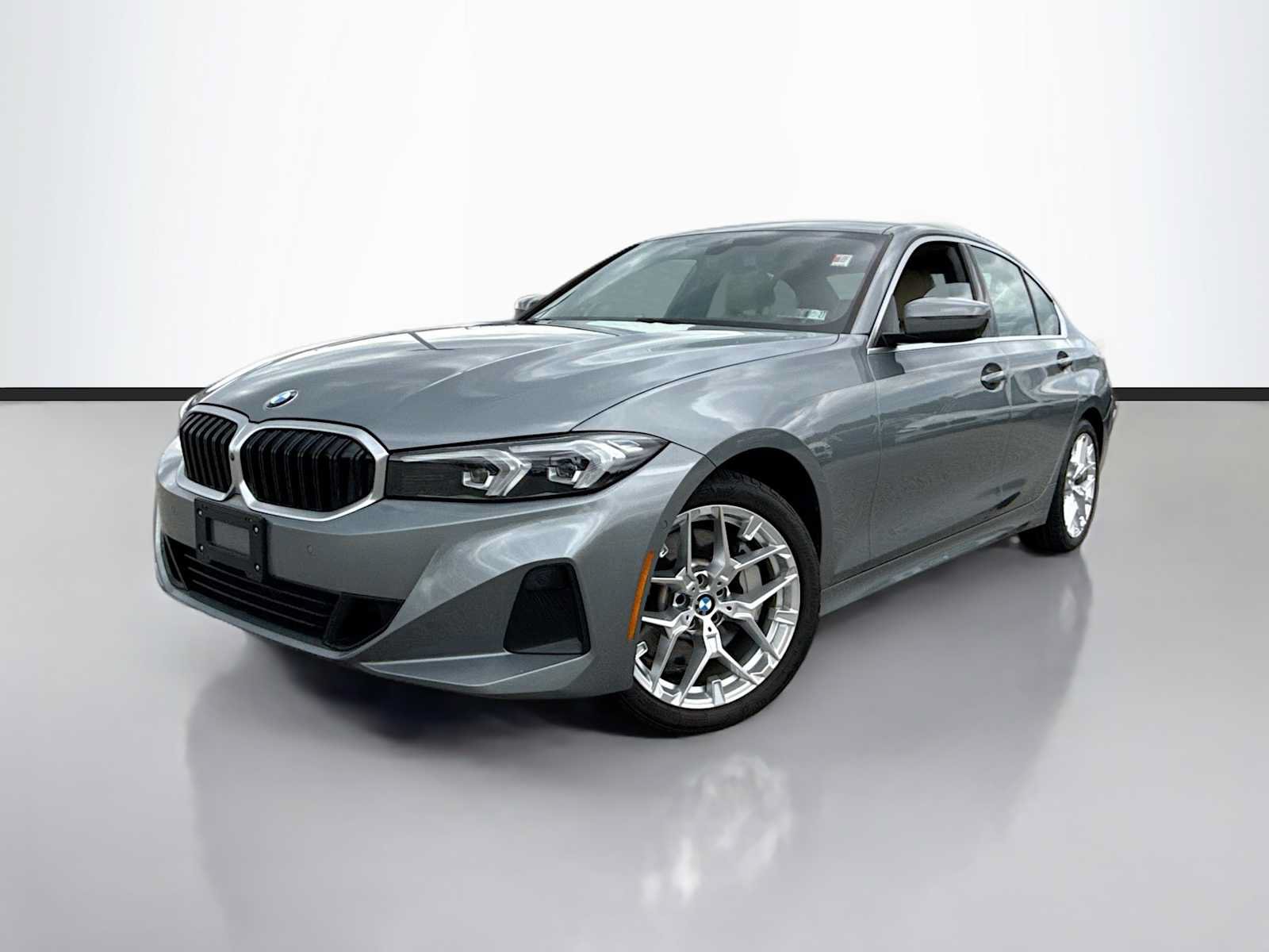 Used 2025 BMW 330i xDrive Sedan w/ Premium Package AWD/4WD image 1