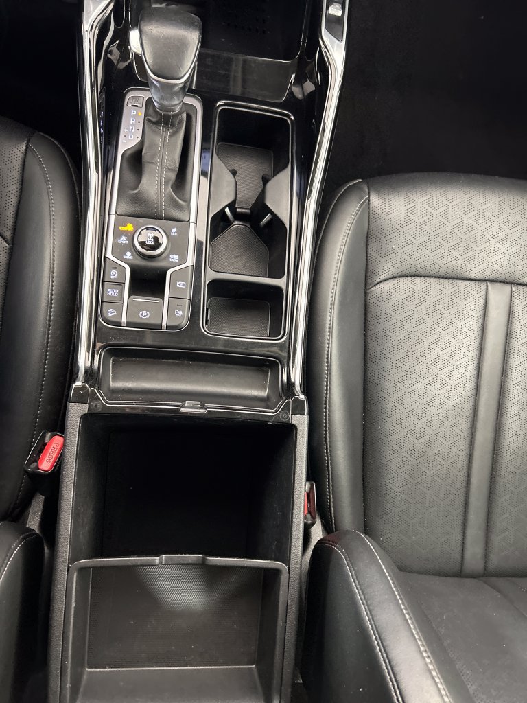 Used 2023 Kia Sorento SX AWD/4WD image 15