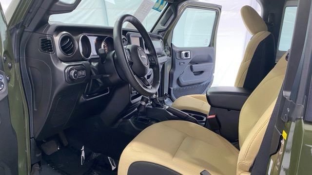Used 2022 Jeep Wrangler Sport S image 13