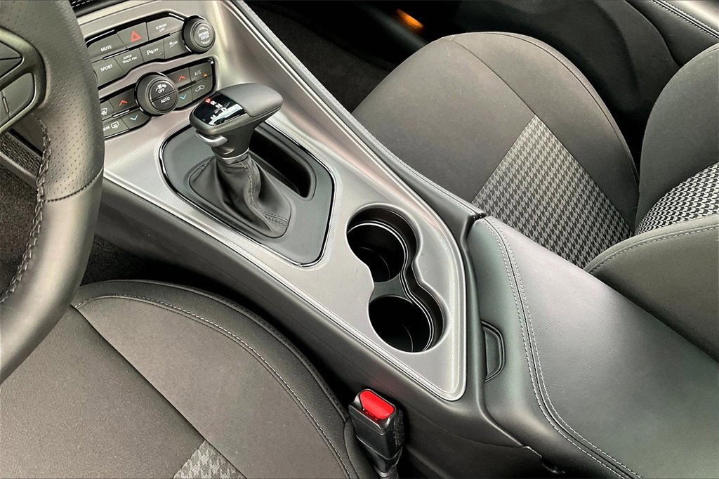 Used 2023 Dodge Challenger GT w/ Performance Handling Group image 17