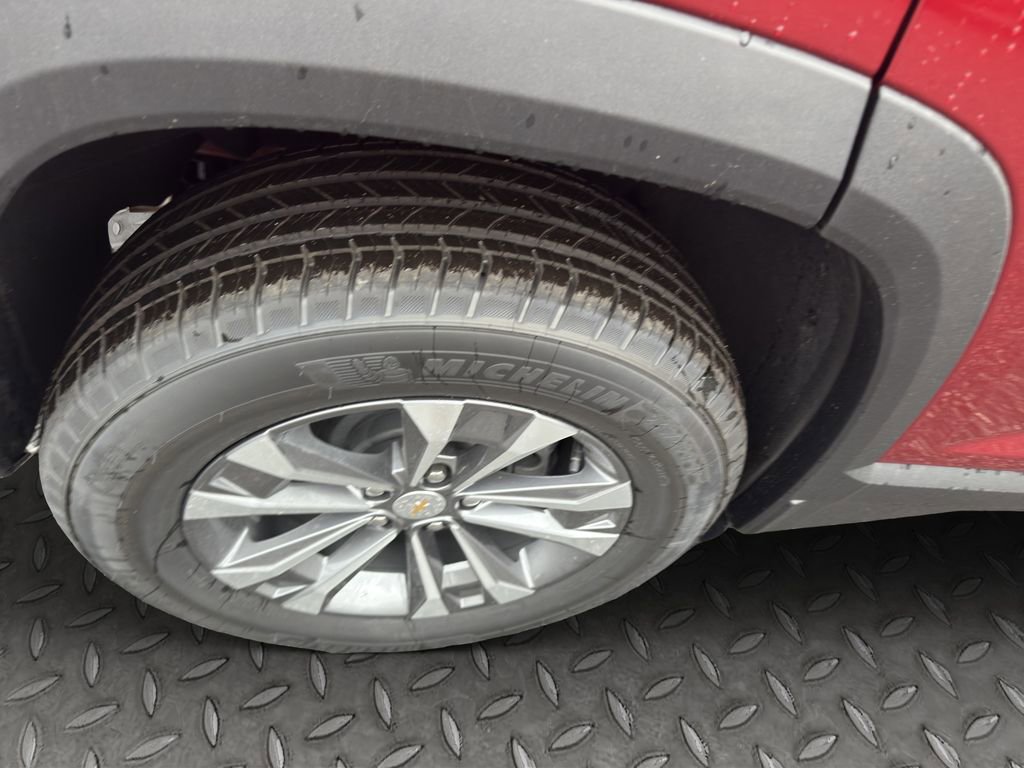 New 2026 Chevrolet Equinox LT image 23