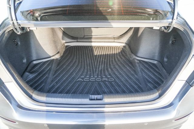Used 2025 Honda Accord Touring image 29