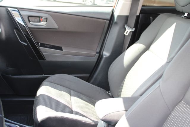 Used 2017 Toyota Corolla iM w/ Carpet Mat Package FWD image 21