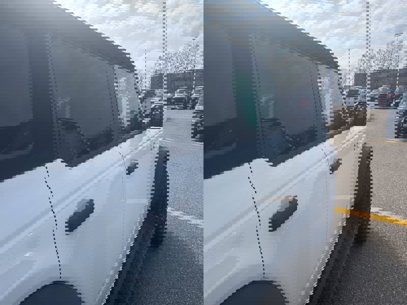 New 2026 Ford Bronco Outer Banks w/ Sasquatch Package image 16