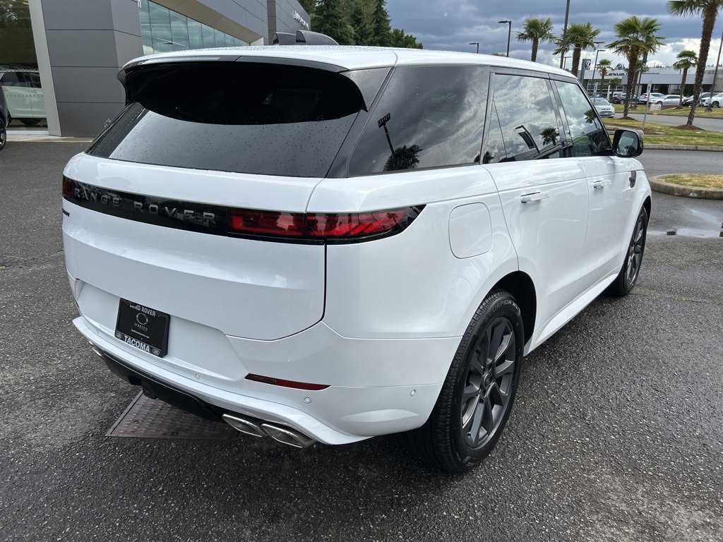 New 2025 Land Rover Range Rover Sport Dynamic SE image 7