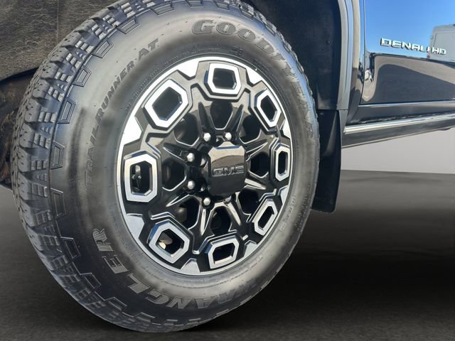 Used 2024 GMC Sierra 3500 Denali Ultimate image 28