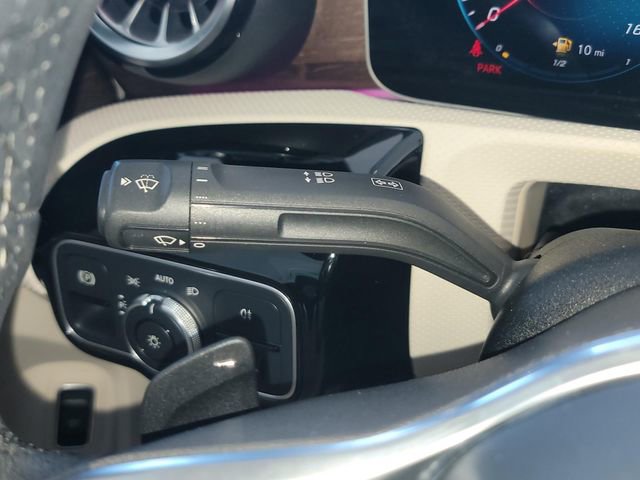 Used 2020 Mercedes-Benz CLA 250 image 17