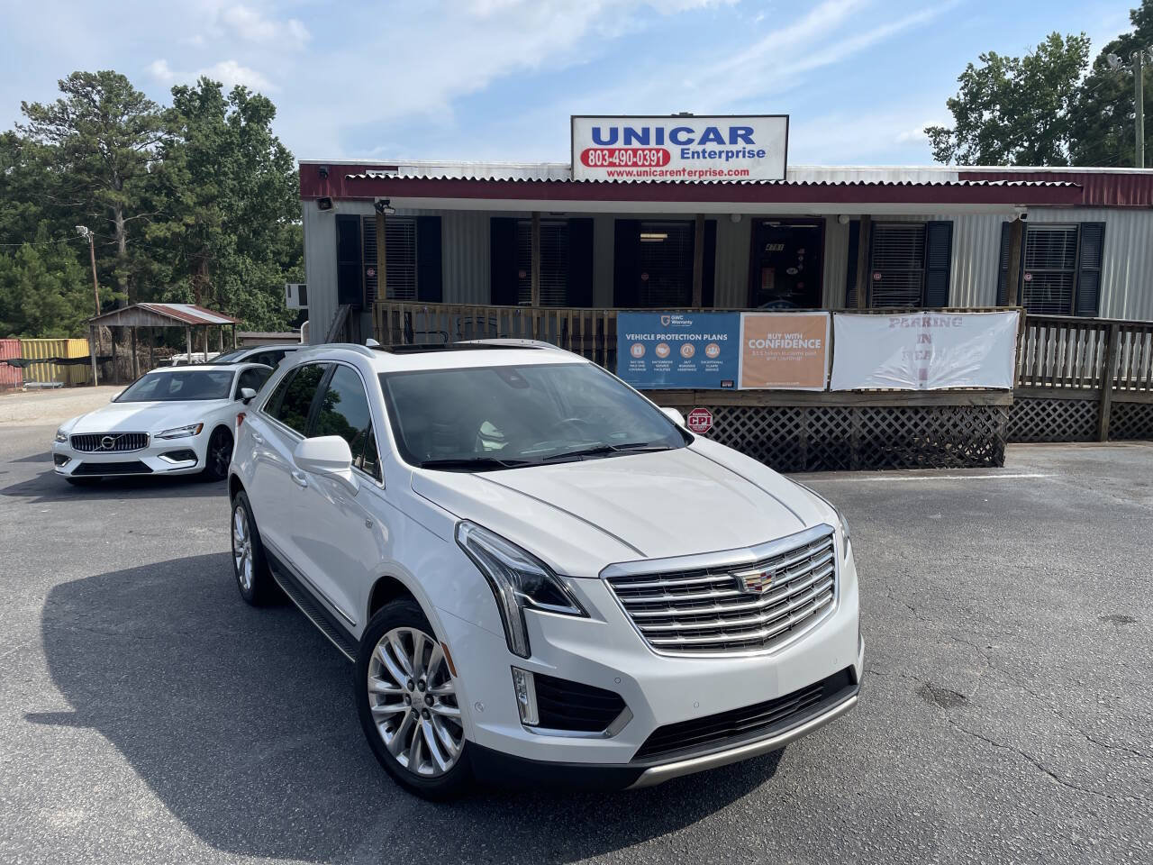 Used 2017 Cadillac XT5 Platinum w/ Driver Assist Package AWD/4WD image 1