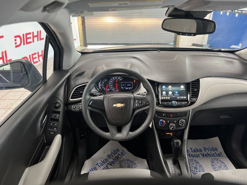 Used 2019 Chevrolet Trax LS FWD image 28