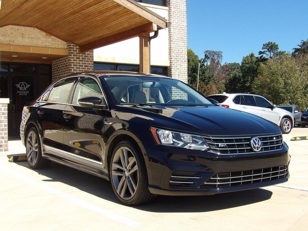 Used 2017 Volkswagen Passat 1.8T R-Line FWD image 10
