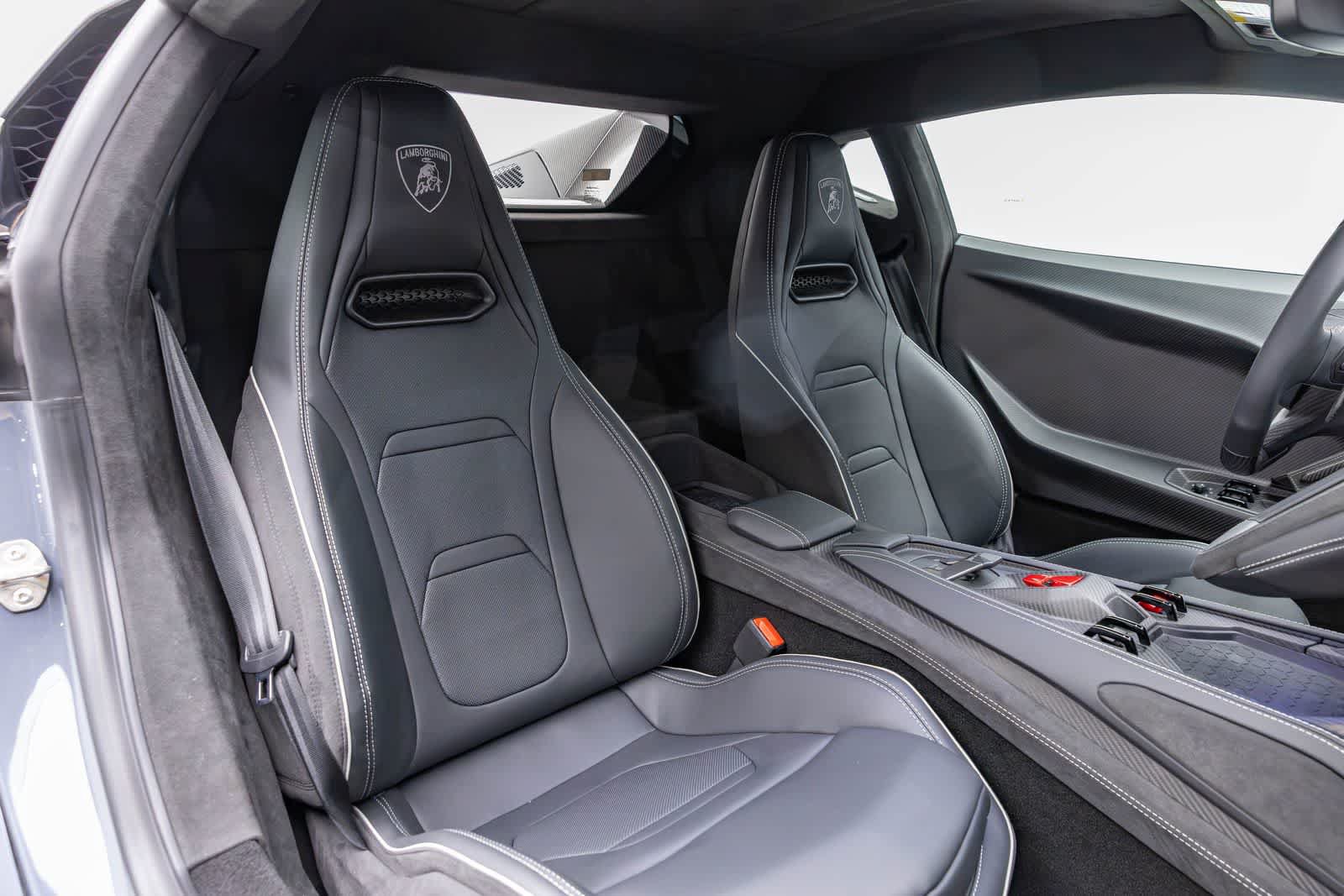 Used 2026 Lamborghini Temerario AWD/4WD image 13