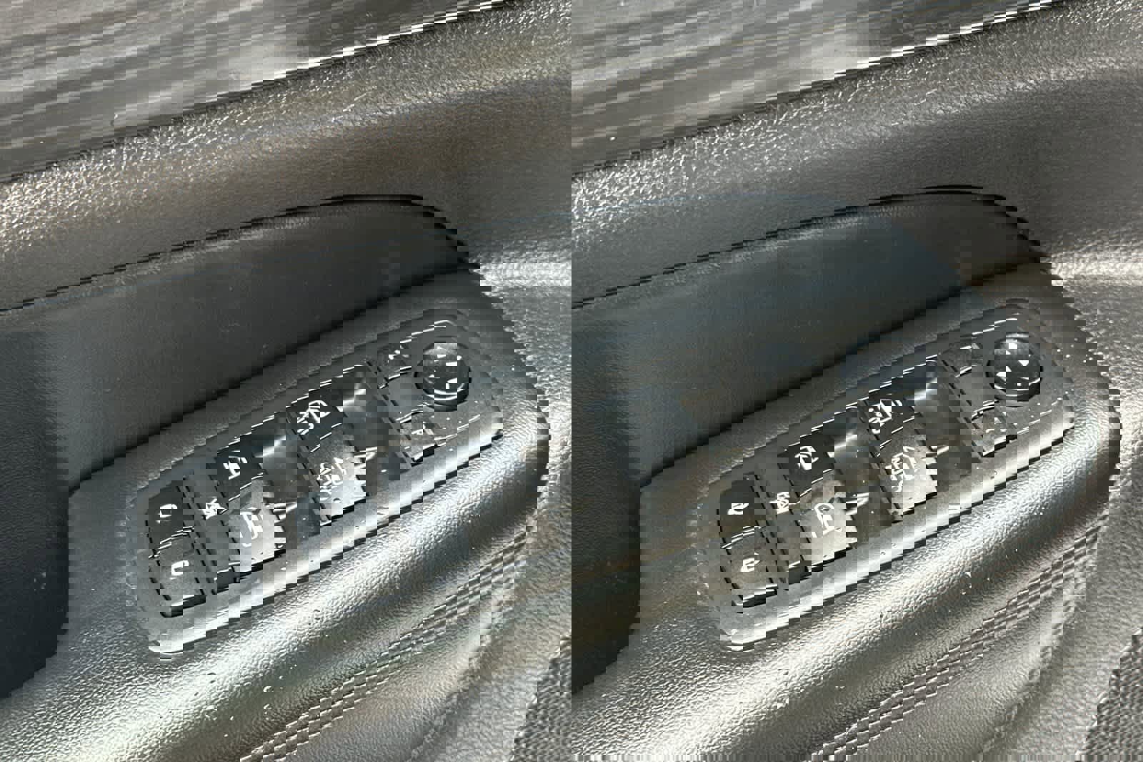 Used 2019 Jeep Grand Cherokee Altitude image 13