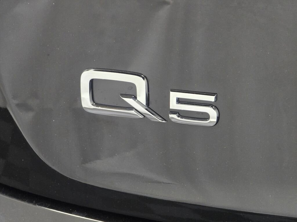 Certified 2025 Audi Q5 2.0T Premium Plus w/ Premium Plus Package image 32