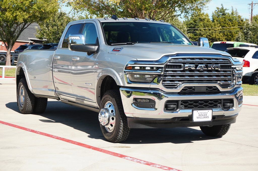 New 2026 RAM 3500 Longhorn image 5