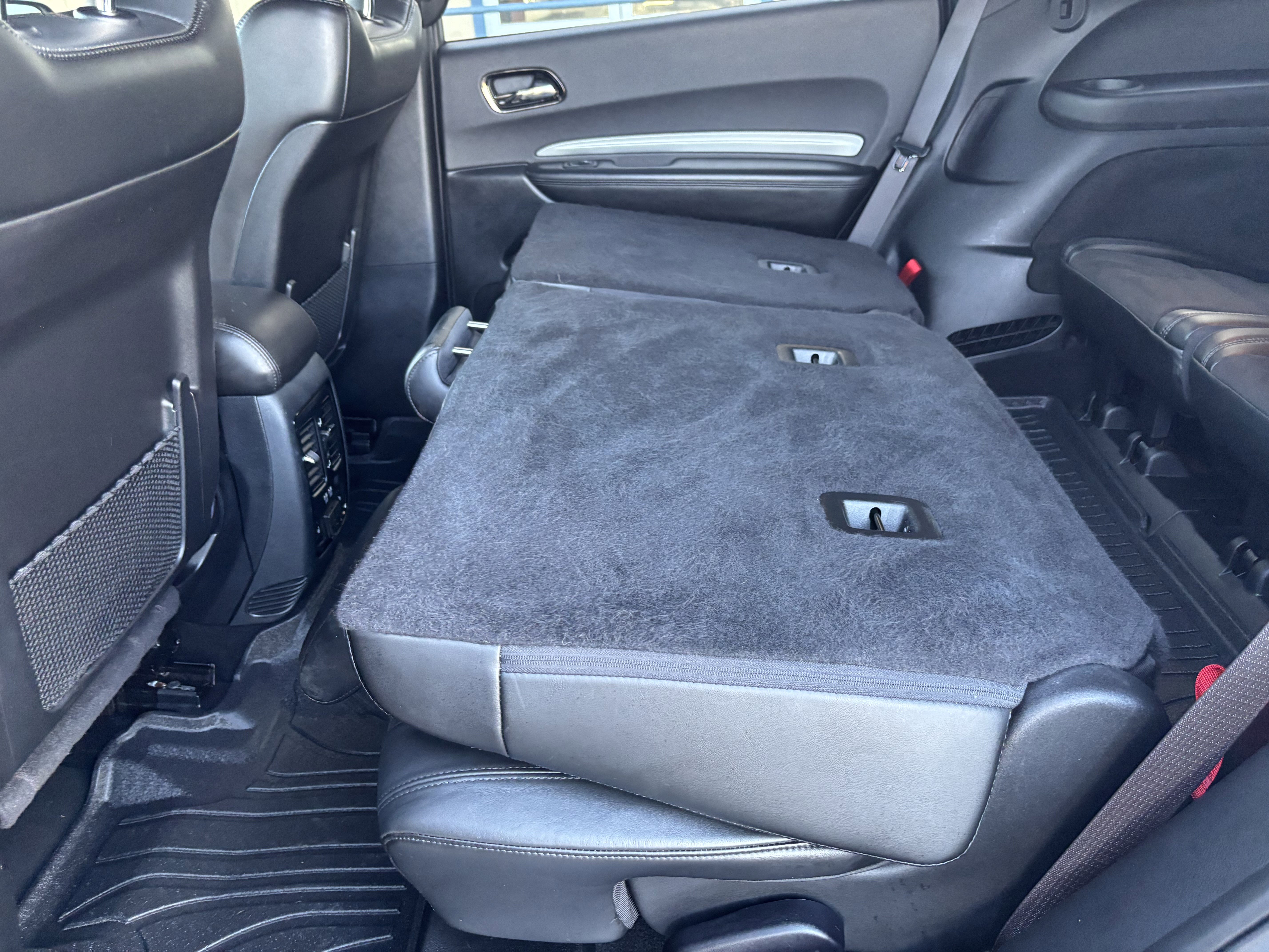 Used 2020 Dodge Durango GT image 27