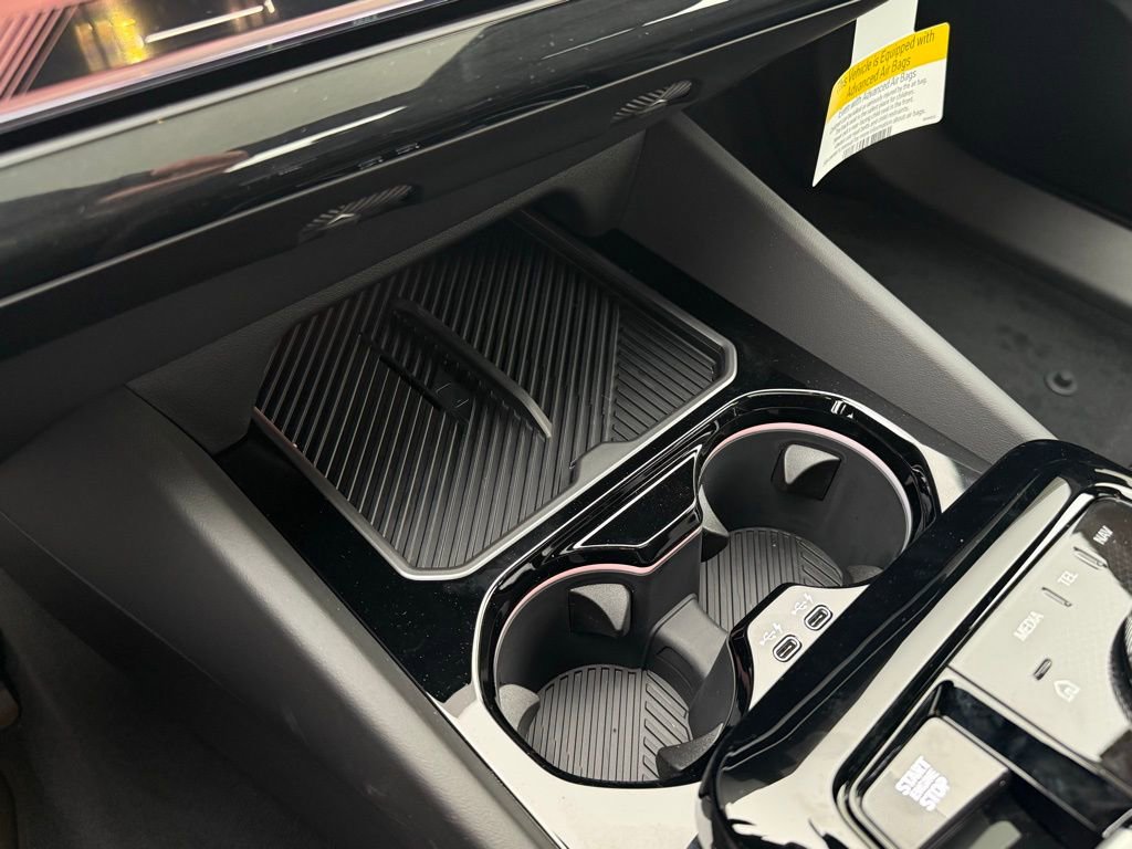 New 2026 BMW 530i xDrive w/ M Sport Package image 28