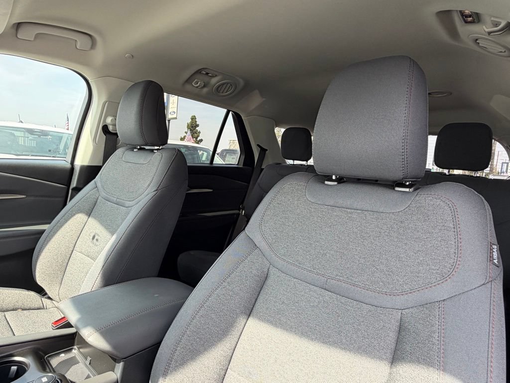 Used 2026 Ford Explorer Active RWD image 25