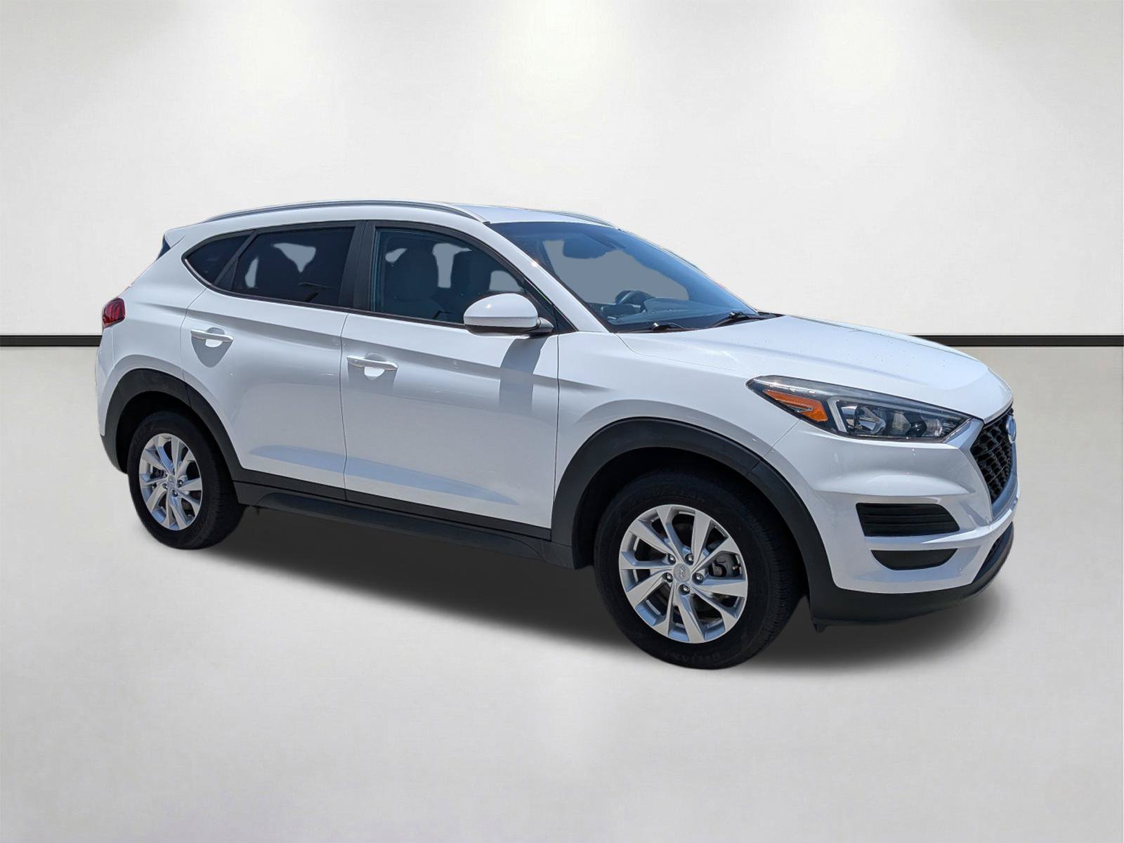 Used 2019 Hyundai Tucson Value w/ Cargo Package FWD image 2