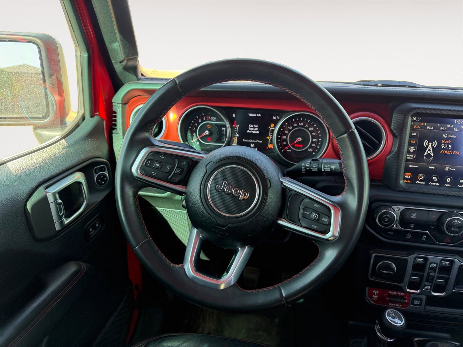 Used 2018 Jeep Wrangler Unlimited Rubicon image 12