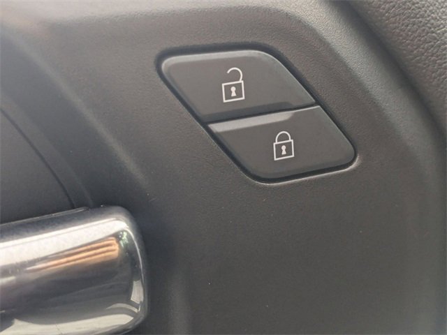 Used 2020 Chevrolet Silverado 1500 RST w/ All-Star Edition image 11