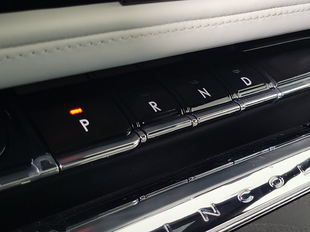 New 2026 Lincoln Aviator Black Label w/ Black Label Special Edition AWD/4WD image 30