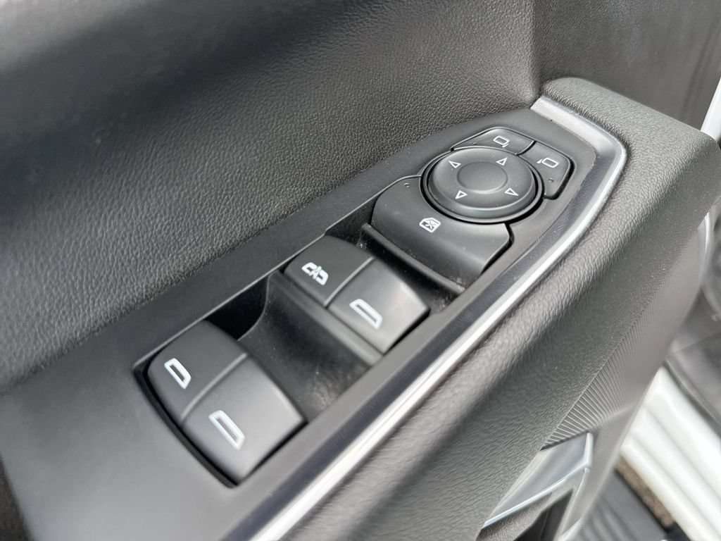Used 2024 Chevrolet Silverado 2500 LT AWD/4WD image 13