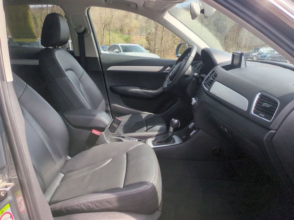 Used 2015 Audi Q3 2.0T Premium Plus AWD/4WD image 28