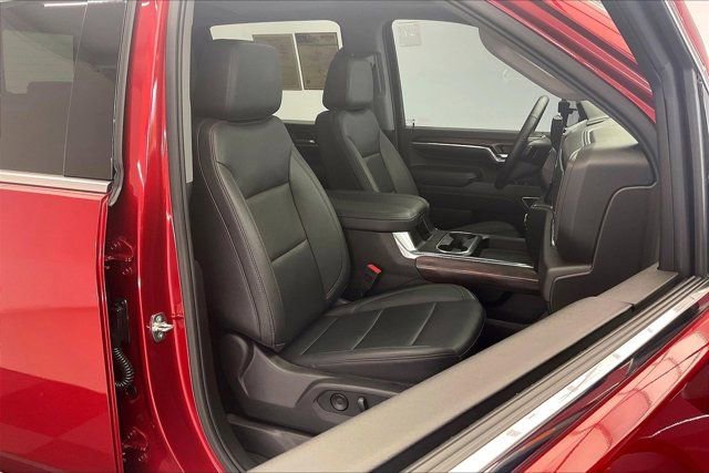 Used 2024 GMC Sierra 2500 SLT w/ SLT Premium Package AWD/4WD image 6