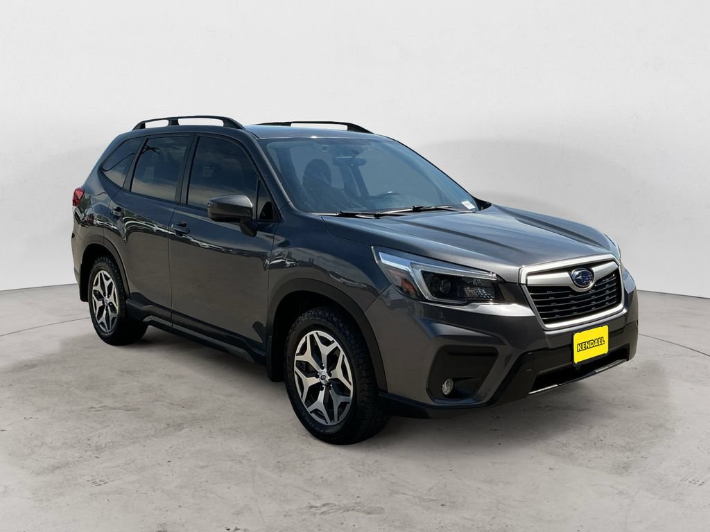Used 2021 Subaru Forester Premium AWD/4WD image 3
