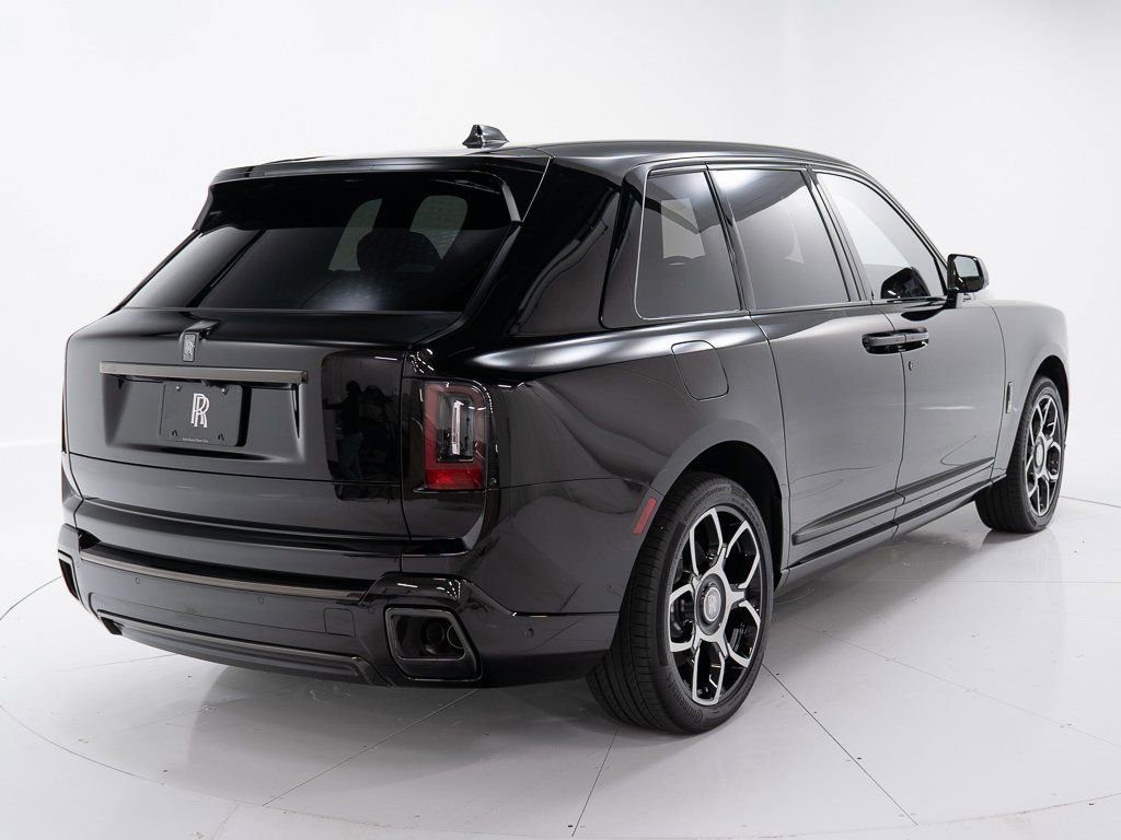 Used 2025 Rolls-Royce Cullinan Black Badge w/ Leather Finishing Pack AWD/4WD image 5