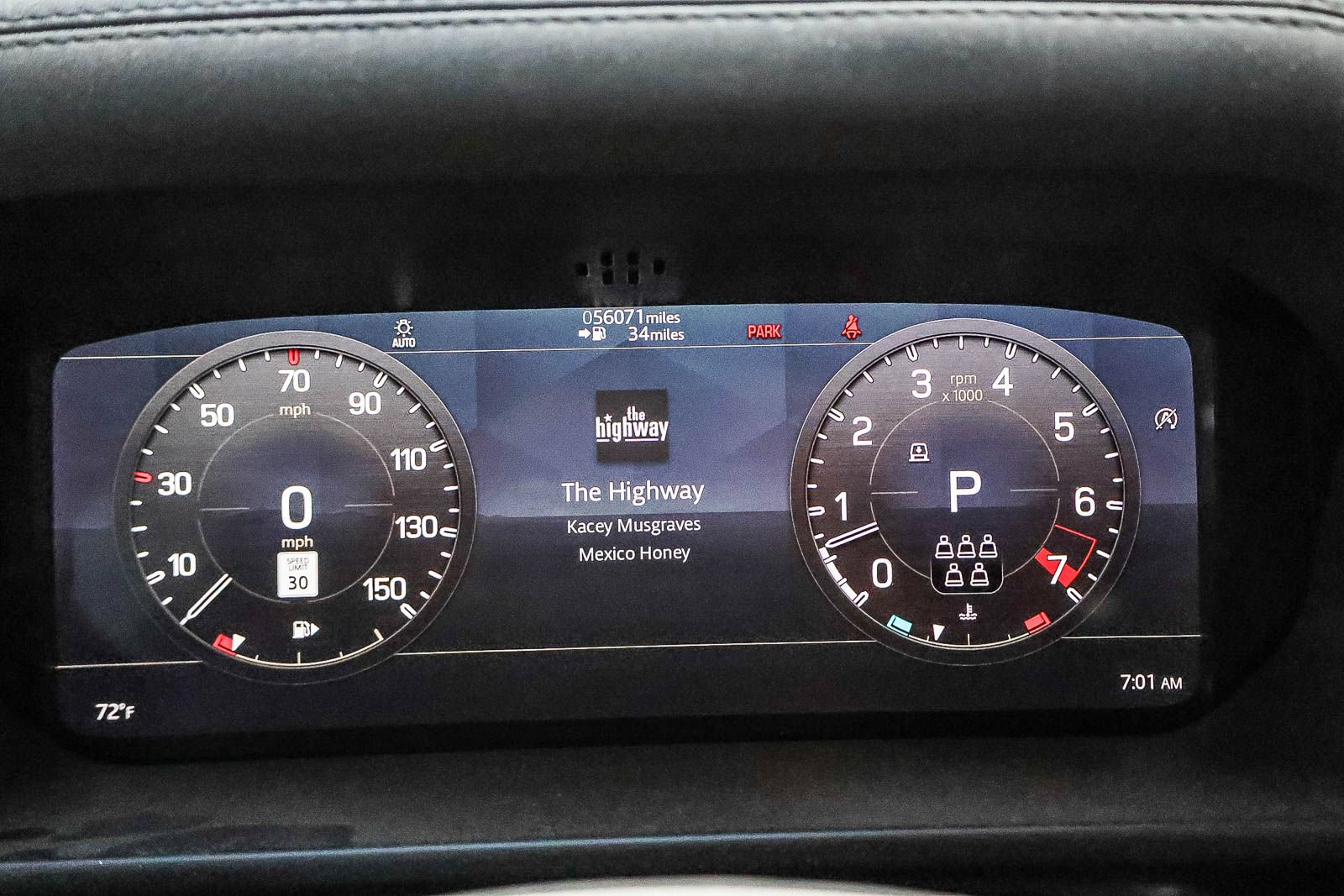 Certified 2025 Land Rover Defender 110 X-Dynamic SE AWD/4WD image 22