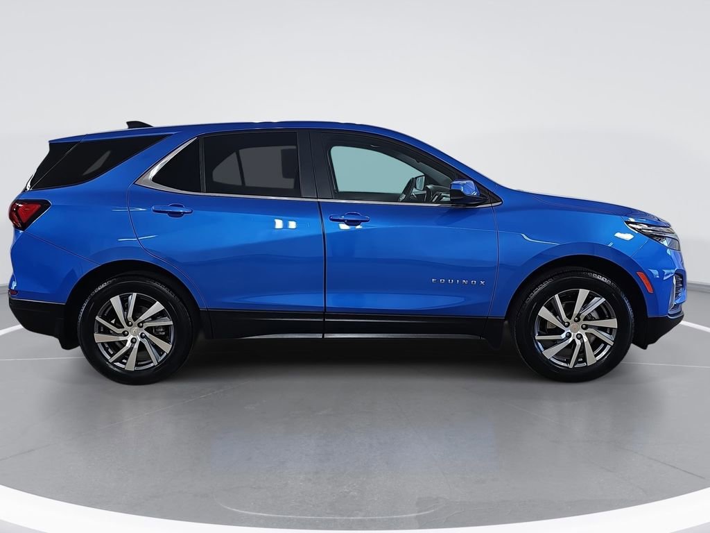 Certified 2024 Chevrolet Equinox LT image 2