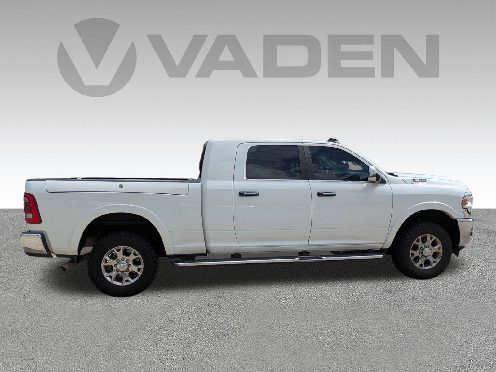 Used 2020 RAM 2500 Laramie w/ Chrome Appearance Group AWD/4WD image 23