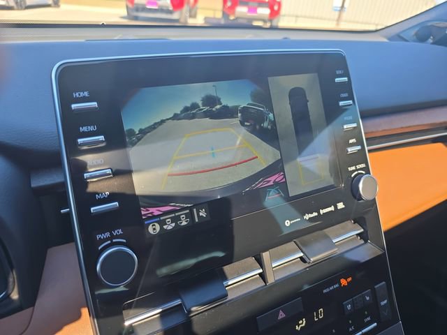 Used 2019 Toyota Avalon Limited image 22