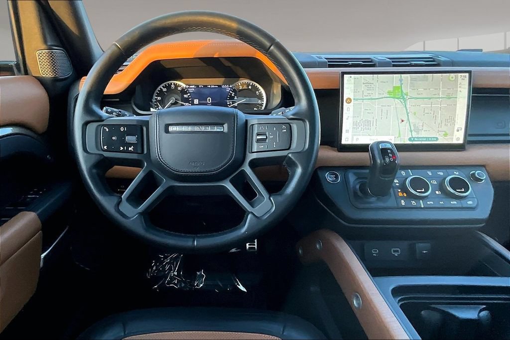 Certified 2023 Land Rover Defender 110 X AWD/4WD image 8