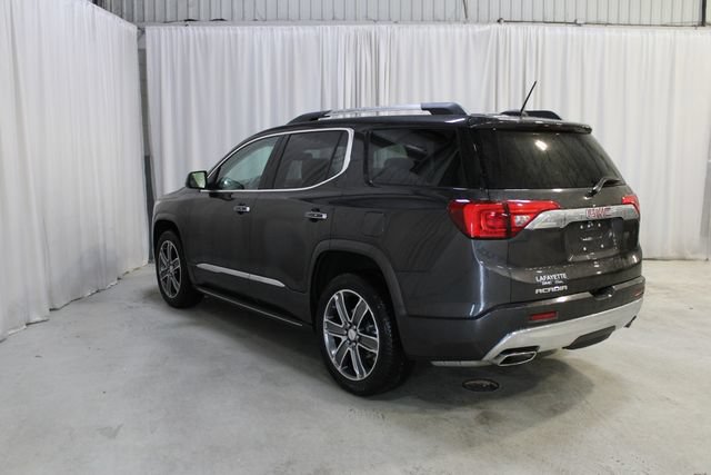 Used 2017 GMC Acadia Denali w/ Technology Package FWD image 31