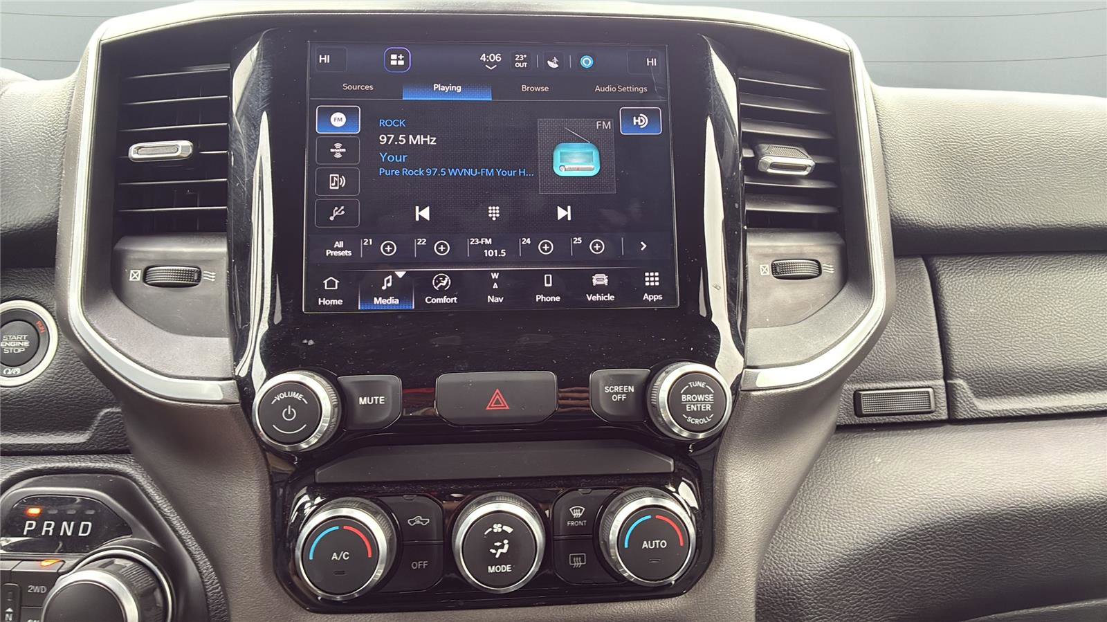 Used 2022 RAM 1500 Big Horn image 11