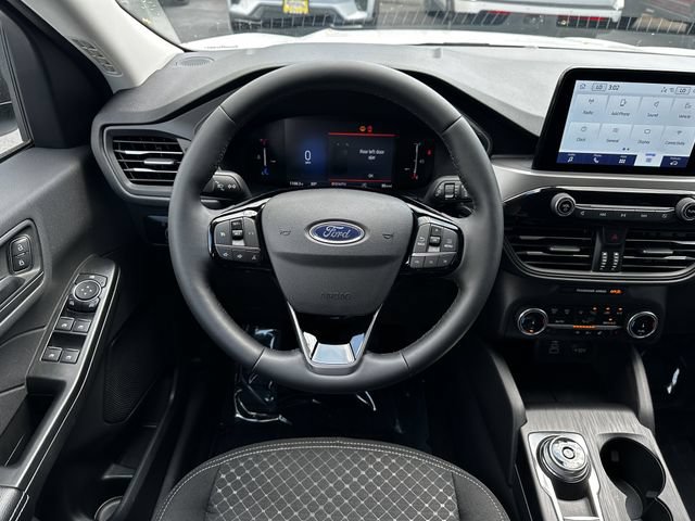 Certified 2025 Ford Escape Active w/ Cold Weather Package AWD/4WD image 14